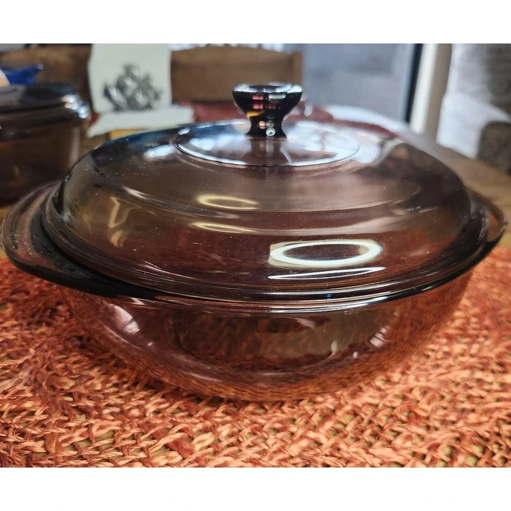 Vintage Pyrex Fireside Amber Casserole Dish with‎ Lid | 2 Qt